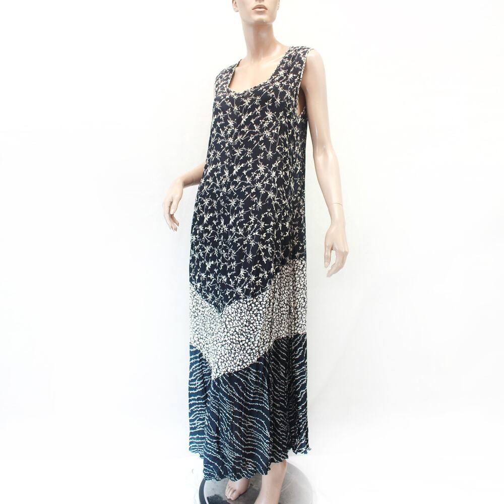 Vintage 90's Starina fairy grunge tiered floral maxi crinkled rayon dress Large